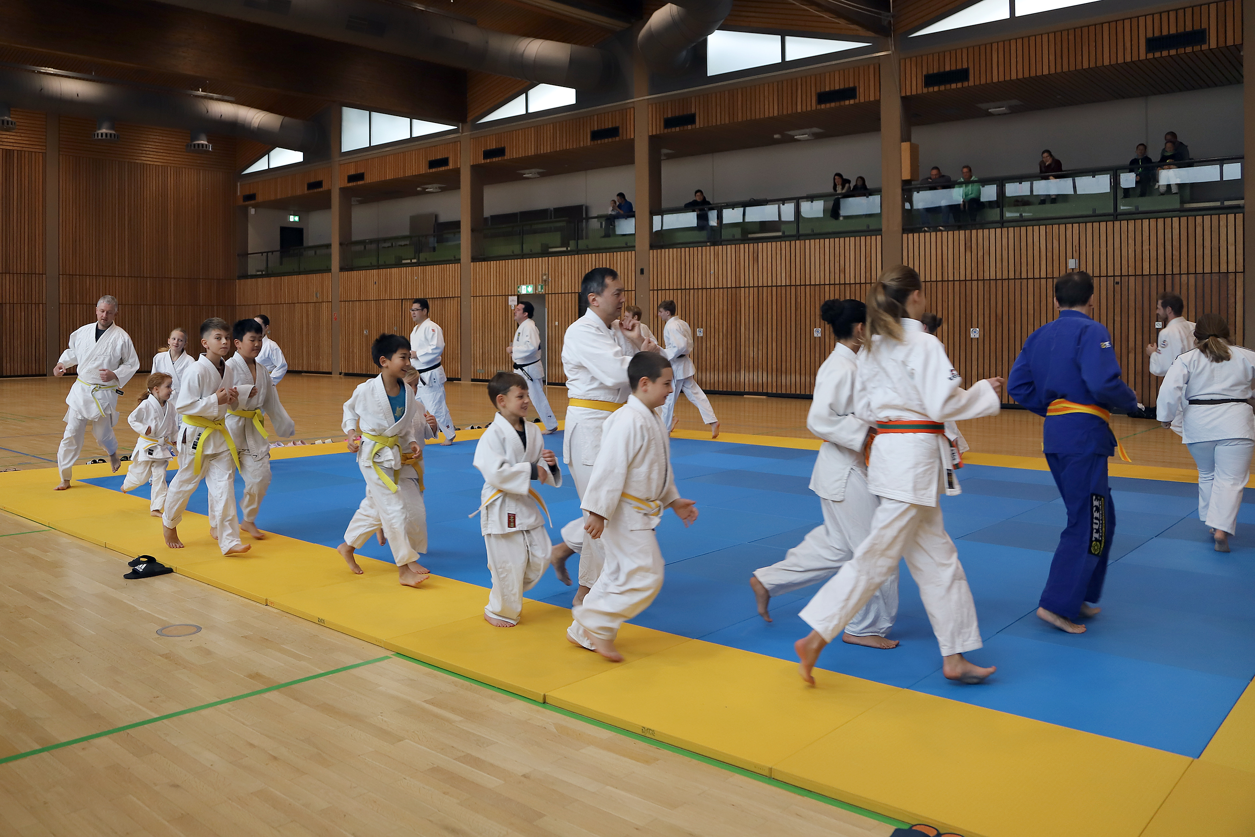 Meister Kuwagata begeistert Judoka - Foto 05