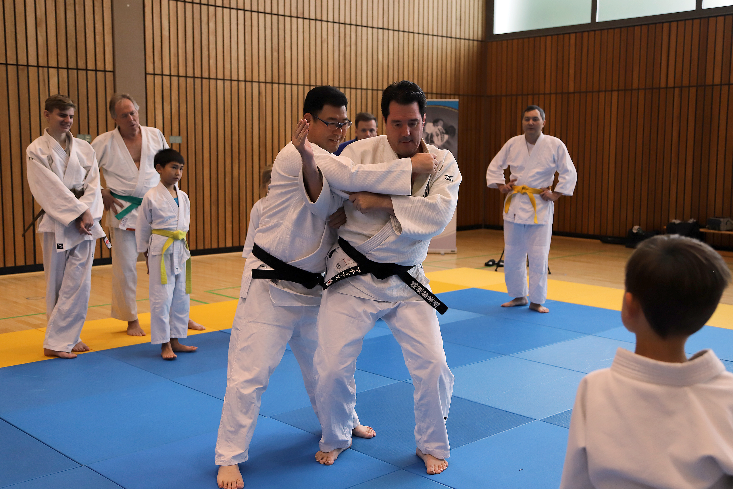 Meister Kuwagata begeistert Judoka - Foto 03